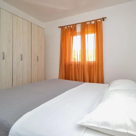 Apartment Mladen-2 By Interhome Vodice