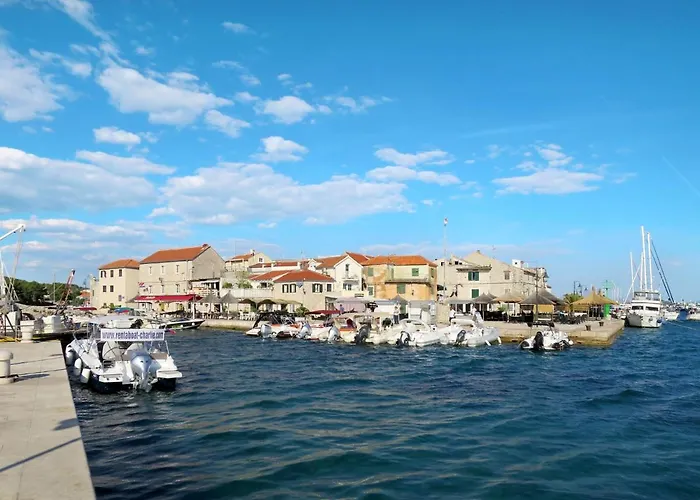 Apartment Mladen-2 By Interhome Vodice